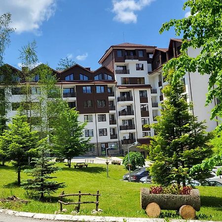 Pm Services Borovets Garden Apartments Bagian luar foto