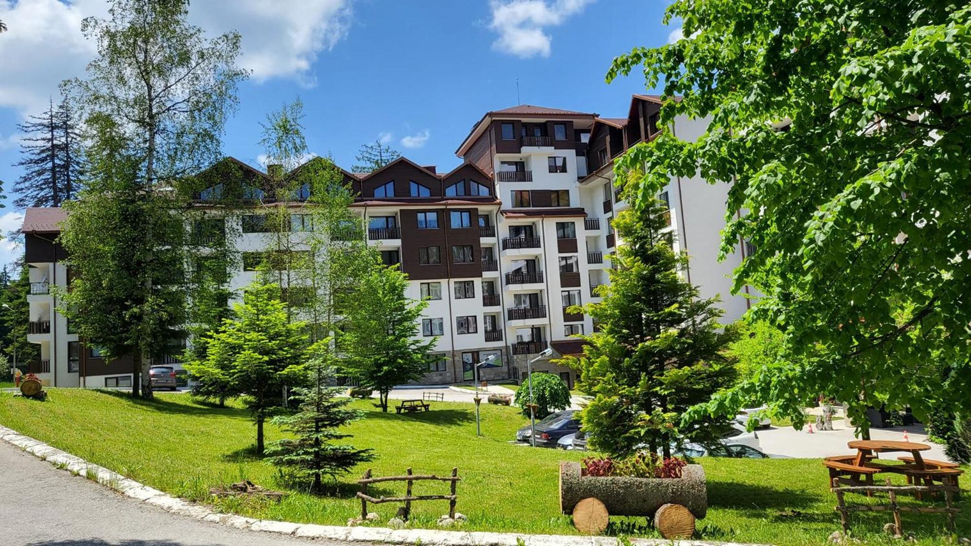 Pm Services Borovets Garden Apartments Bagian luar foto