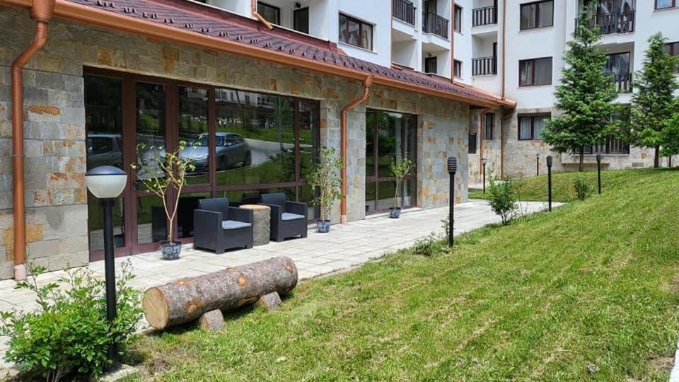 Pm Services Borovets Garden Apartments Bagian luar foto