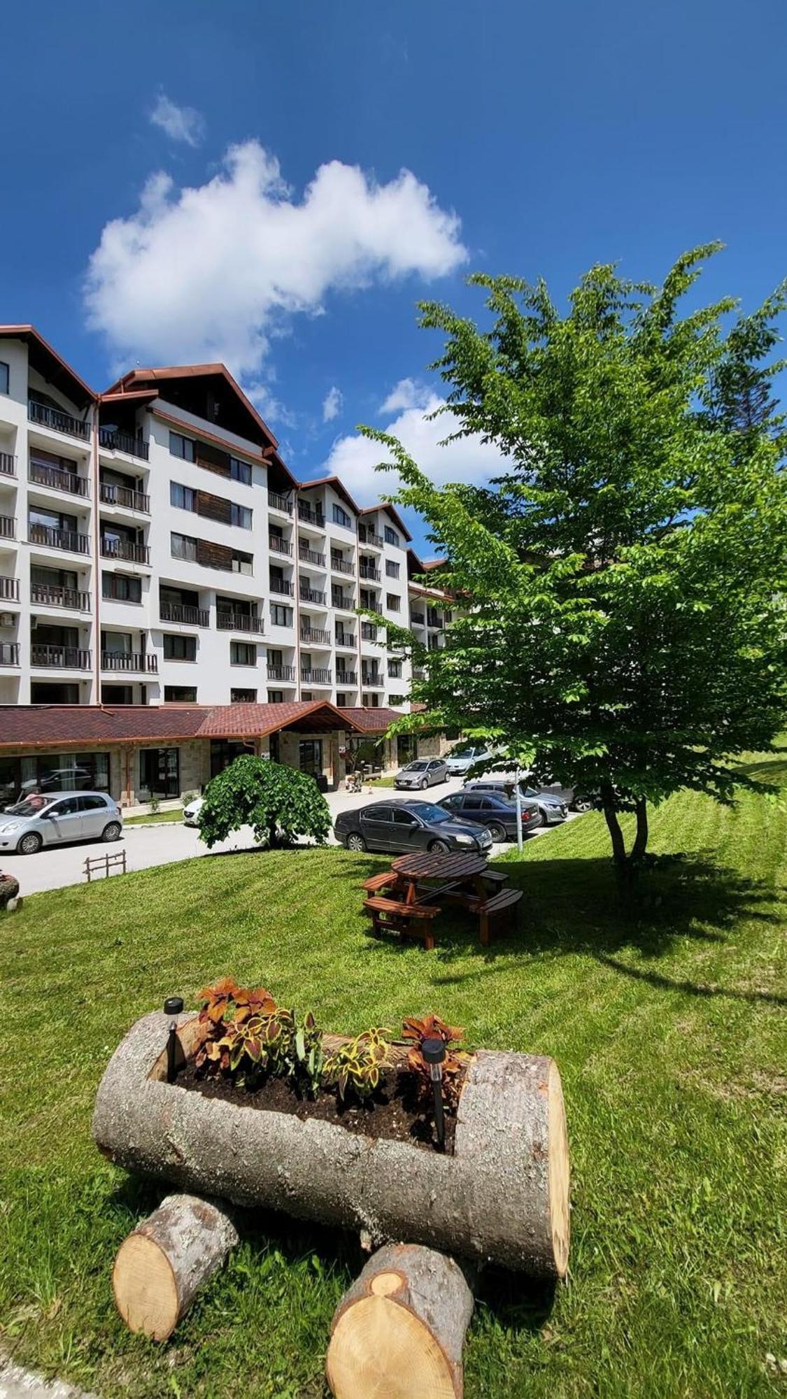 Pm Services Borovets Garden Apartments Bagian luar foto